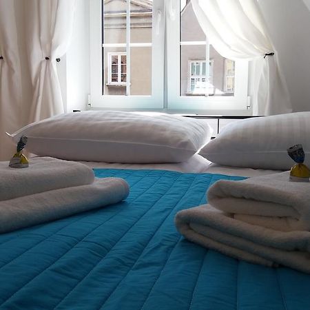 شقة H&T Old Town Szeroka 77 غدانسك المظهر الخارجي الصورة
